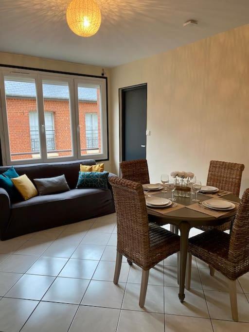 Superbe Appartement Entre Mer Et Ville 迪耶普 外观 照片